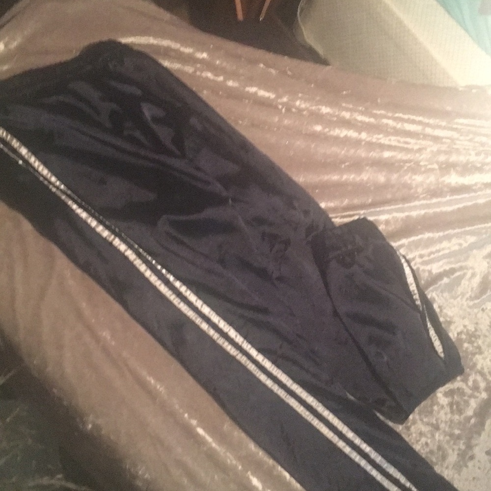 Silk striped sweats (navy blue )